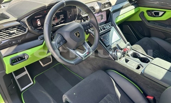 Acheter Occasion Voiture Lamborghini Urus Vert à Dolisie, Région du Niari Acheter Occasion Voiture Lamborghini Urus Vert à Dolisie, Région du Niari