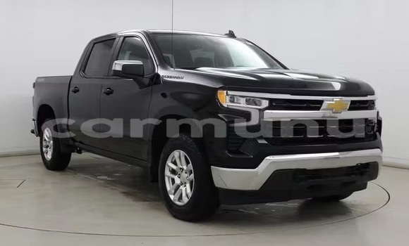 Acheter Occasion Voiture Chevrolet Silverado Noir à Brazzaville, Commune de Brazzaville Acheter Occasion Voiture Chevrolet Silverado Noir à Brazzaville, Commune de Brazzaville
