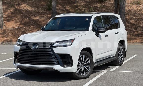 Acheter Occasion Voiture Lexus LX Blanc à Dolisie, Région du Niari Acheter Occasion Voiture Lexus LX Blanc à Dolisie, Région du Niari