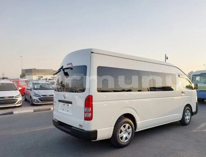 Big with watermark toyota hiace commune de brazzaville brazzaville 9169
