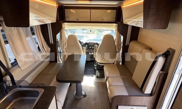 Buy Used Fiat Ulysse White Car in Brazzaville in Municipality of Brazzaville Buy Used Fiat Ulysse White Car in Brazzaville in Municipality of Brazzaville