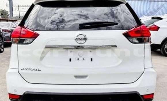 Buy Used Nissan X–Trail White Car in Brazzaville in Municipality of Brazzaville Buy Used Nissan X–Trail White Car in Brazzaville in Municipality of Brazzaville
