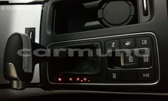 Acheter Import Voiture Kia Sorento Marron à Import - Dubai, Région de la Bouenza Acheter Import Voiture Kia Sorento Marron à Import - Dubai, Région de la Bouenza