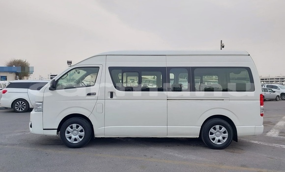 Acheter Occasion Voiture Toyota Hiace Blanc à Brazzaville, Commune de Brazzaville Acheter Occasion Voiture Toyota Hiace Blanc à Brazzaville, Commune de Brazzaville