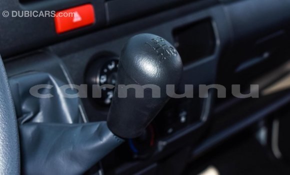 Buy Import Toyota Hiace White Car in Import - Dubai in Region of Bouenza Buy Import Toyota Hiace White Car in Import - Dubai in Region of Bouenza