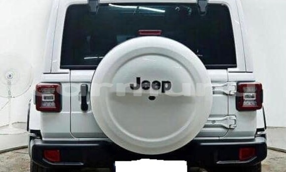 Acheter Occasion Voiture Jeep Wrangler Blanc à Brazzaville, Commune de Brazzaville Acheter Occasion Voiture Jeep Wrangler Blanc à Brazzaville, Commune de Brazzaville