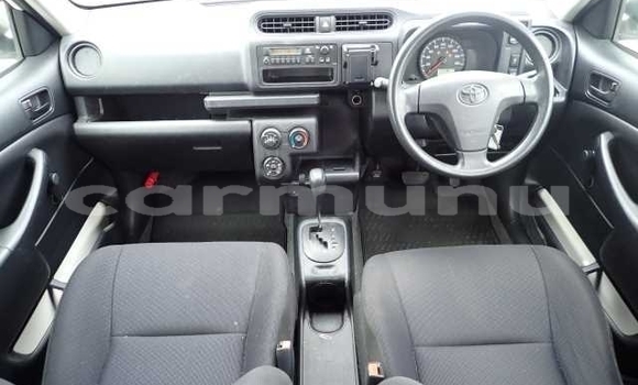 Acheter Import Voiture Toyota Probox Blanc à Nkayi, Région de la Bouenza Acheter Import Voiture Toyota Probox Blanc à Nkayi, Région de la Bouenza