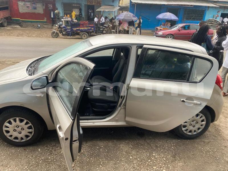 Big with watermark hyundai solaris region du kouilou pointe noire 9255