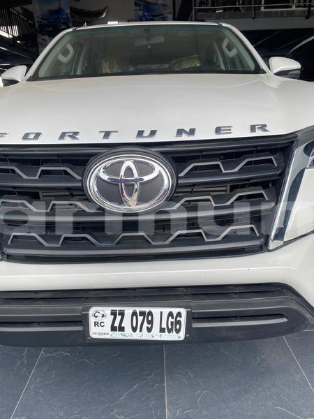 Big with watermark toyota 4runner region du kouilou pointe noire 9259