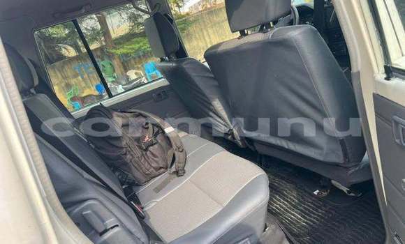 Acheter Occasion Voiture Toyota Land Cruiser Blanc à Brazzaville, Commune de Brazzaville Acheter Occasion Voiture Toyota Land Cruiser Blanc à Brazzaville, Commune de Brazzaville