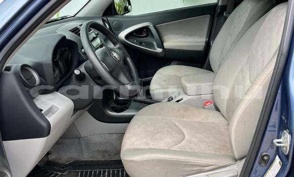 Acheter Occasion Voiture Toyota RAV4 Bleu à Brazzaville, Commune de Brazzaville Acheter Occasion Voiture Toyota RAV4 Bleu à Brazzaville, Commune de Brazzaville