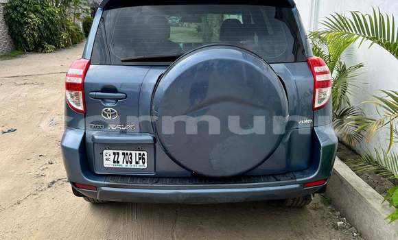 Acheter Occasion Voiture Toyota RAV4 Bleu à Brazzaville, Commune de Brazzaville Acheter Occasion Voiture Toyota RAV4 Bleu à Brazzaville, Commune de Brazzaville