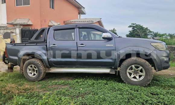 Acheter Occasion Voiture Toyota Hilux Gris à Brazzaville, Commune de Brazzaville Acheter Occasion Voiture Toyota Hilux Gris à Brazzaville, Commune de Brazzaville