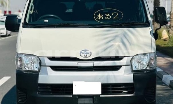 Acheter Occasion Voiture Toyota Hiace Blanc à Brazzaville, Commune de Brazzaville Acheter Occasion Voiture Toyota Hiace Blanc à Brazzaville, Commune de Brazzaville