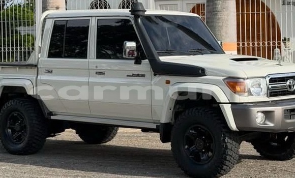 Acheter Occasion Voiture Toyota Land Cruiser Blanc à Brazzaville, Commune de Brazzaville