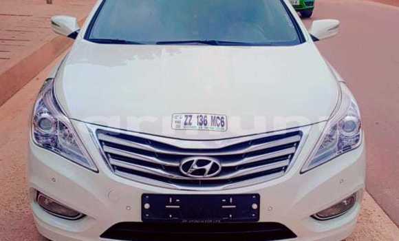 Acheter Occasion Voiture Hyundai Grandeur Blanc à Brazzaville, Commune de Brazzaville