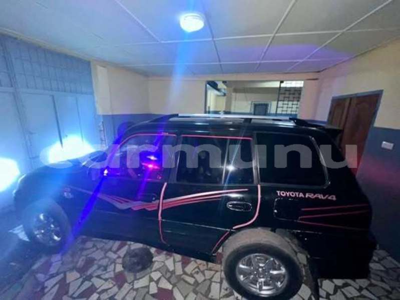 Big with watermark toyota rav4 region du kouilou pointe noire 9334