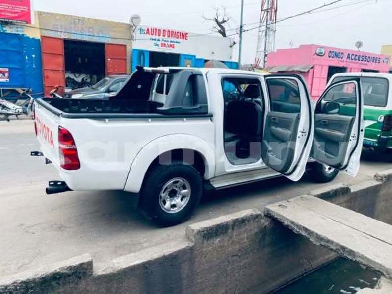 Big with watermark toyota hilux commune de brazzaville brazzaville 9336
