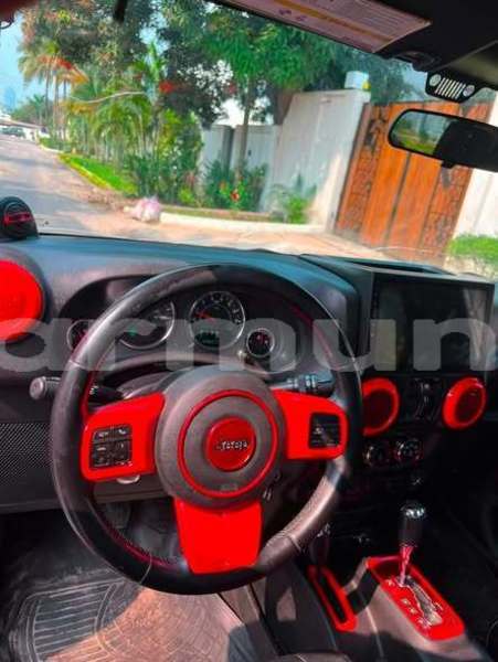 Big with watermark jeep cherokee commune de brazzaville brazzaville 9339