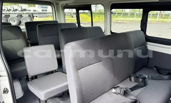 Acheter Occasion Voiture Toyota Hiace Blanc à Brazzaville, Commune de Brazzaville Acheter Occasion Voiture Toyota Hiace Blanc à Brazzaville, Commune de Brazzaville