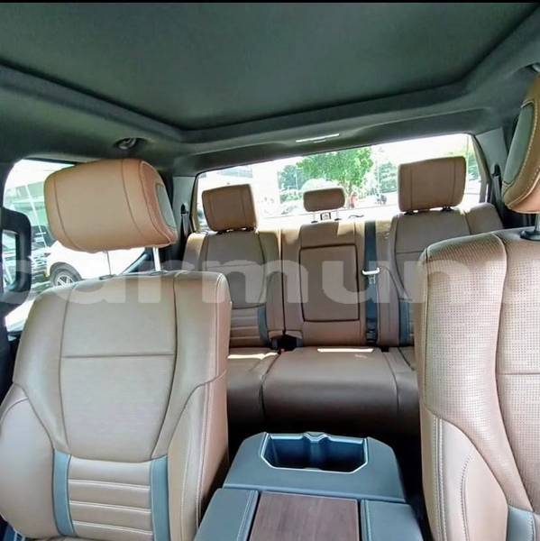 Big with watermark toyota tundra commune de brazzaville brazzaville 9351