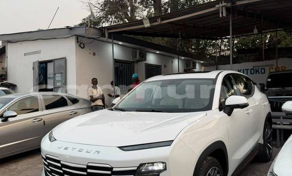 Buy New Acura CSX White Car in Brazzaville in Municipality of Brazzaville Buy New Acura CSX White Car in Brazzaville in Municipality of Brazzaville