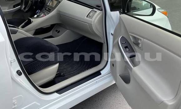 Buy Used Toyota Prius White Car in Brazzaville in Municipality of Brazzaville Buy Used Toyota Prius White Car in Brazzaville in Municipality of Brazzaville