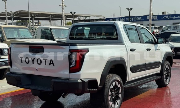 Acheter Neuf Voiture Toyota Hilux Blanc à Brazzaville, Commune de Brazzaville Acheter Neuf Voiture Toyota Hilux Blanc à Brazzaville, Commune de Brazzaville