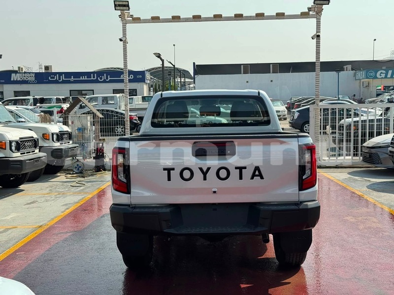 Big with watermark toyota hilux commune de brazzaville brazzaville 9358