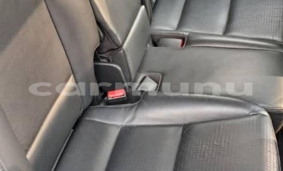Buy Used Hyundai Santa Fe Silver Car in Brazzaville in Municipality of Brazzaville Buy Used Hyundai Santa Fe Silver Car in Brazzaville in Municipality of Brazzaville