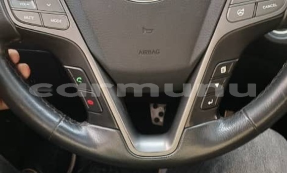 Buy Used Hyundai Santa Fe Silver Car in Brazzaville in Municipality of Brazzaville Buy Used Hyundai Santa Fe Silver Car in Brazzaville in Municipality of Brazzaville