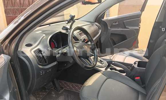 Acheter Occasion Voiture Kia Sportage Marron à Djambala, Plateaux Acheter Occasion Voiture Kia Sportage Marron à Djambala, Plateaux
