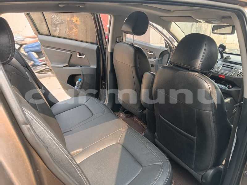 Big with watermark kia sportage plateaux djambala 9365