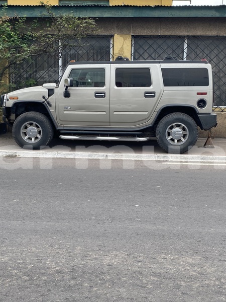 Big with watermark hummer h2 commune de brazzaville brazzaville 9374