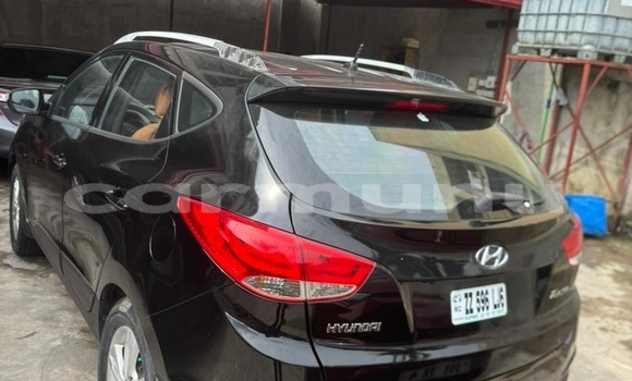 Buy Used Hyundai Tucson Black Car in Brazzaville in Municipality of Brazzaville Buy Used Hyundai Tucson Black Car in Brazzaville in Municipality of Brazzaville