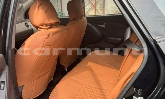 Buy Used Hyundai Tucson Black Car in Brazzaville in Municipality of Brazzaville Buy Used Hyundai Tucson Black Car in Brazzaville in Municipality of Brazzaville
