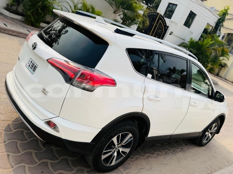 Big with watermark toyota rav4 commune de brazzaville brazzaville 9381