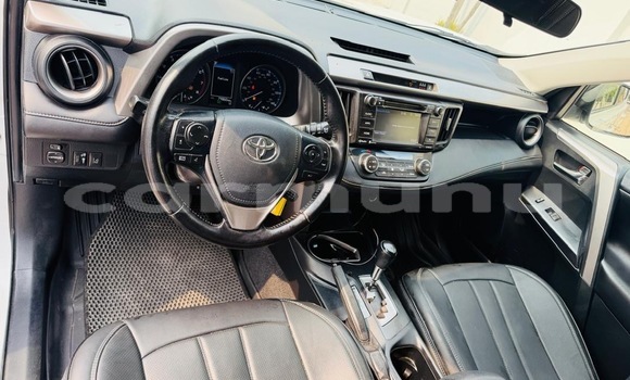 Buy Used Toyota RAV4 White Car in Brazzaville in Municipality of Brazzaville Buy Used Toyota RAV4 White Car in Brazzaville in Municipality of Brazzaville