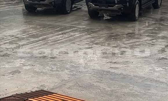 Buy New Toyota Hilux Black Car in Import - Dubai in Region of Bouenza Buy New Toyota Hilux Black Car in Import - Dubai in Region of Bouenza
