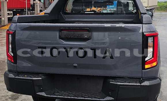 Buy New Toyota Hilux Black Car in Import - Dubai in Region of Bouenza Buy New Toyota Hilux Black Car in Import - Dubai in Region of Bouenza