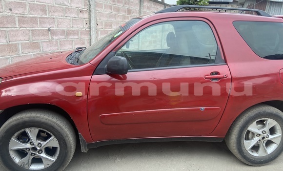 Acheter Occasion Voiture Toyota RAV4 Rouge à Brazzaville, Commune de Brazzaville Acheter Occasion Voiture Toyota RAV4 Rouge à Brazzaville, Commune de Brazzaville