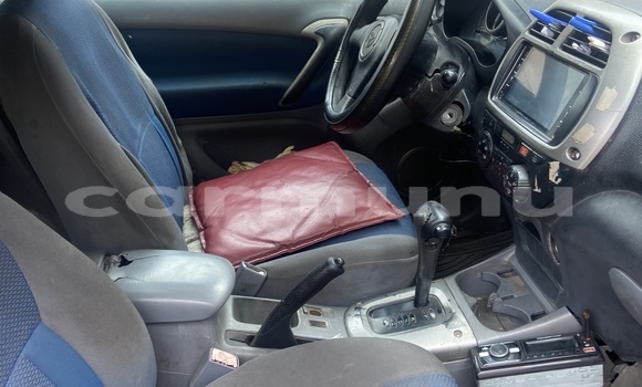 Acheter Occasion Voiture Toyota RAV4 Rouge à Brazzaville, Commune de Brazzaville Acheter Occasion Voiture Toyota RAV4 Rouge à Brazzaville, Commune de Brazzaville