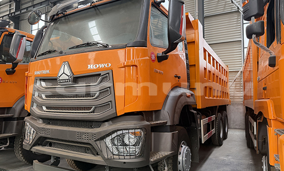 Acheter Occasion Utilitaire Volvo F4 Bleu à Pointe–Noire, Région du Kouilou Acheter Occasion Utilitaire Volvo F4 Bleu à Pointe–Noire, Région du Kouilou