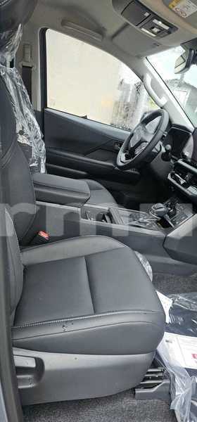 Big with watermark toyota hilux region de la bouenza import dubai 9393