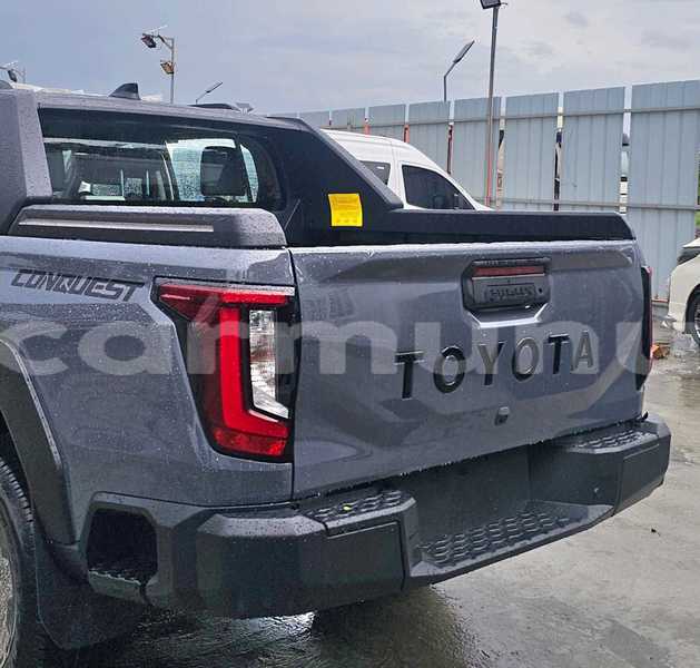 Big with watermark toyota hilux region de la bouenza import dubai 9393