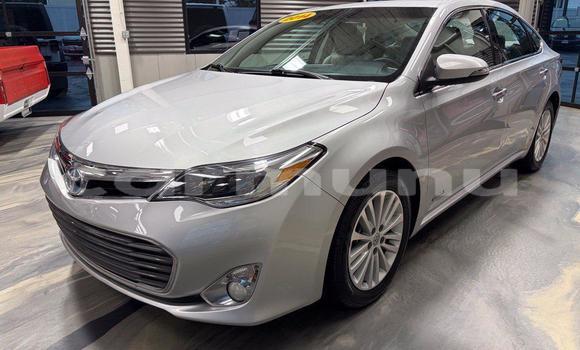 Acheter Occasion Voiture Toyota Avalon Gris à Import - Dubai, Région de la Bouenza