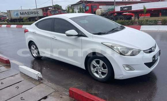 Acheter Occasion Voiture Hyundai Avante Blanc à Brazzaville, Commune de Brazzaville Acheter Occasion Voiture Hyundai Avante Blanc à Brazzaville, Commune de Brazzaville