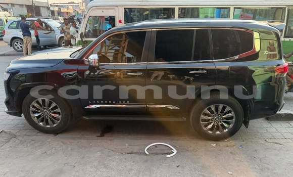 Acheter Occasion Voiture Toyota Land Cruiser Noir à Brazzaville, Commune de Brazzaville Acheter Occasion Voiture Toyota Land Cruiser Noir à Brazzaville, Commune de Brazzaville