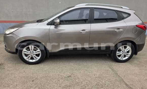 Acheter Occasion Voiture Hyundai Tucson Gris à Brazzaville, Commune de Brazzaville Acheter Occasion Voiture Hyundai Tucson Gris à Brazzaville, Commune de Brazzaville