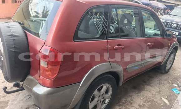 Acheter Occasion Voiture Toyota RAV4 Rouge à Brazzaville, Commune de Brazzaville Acheter Occasion Voiture Toyota RAV4 Rouge à Brazzaville, Commune de Brazzaville